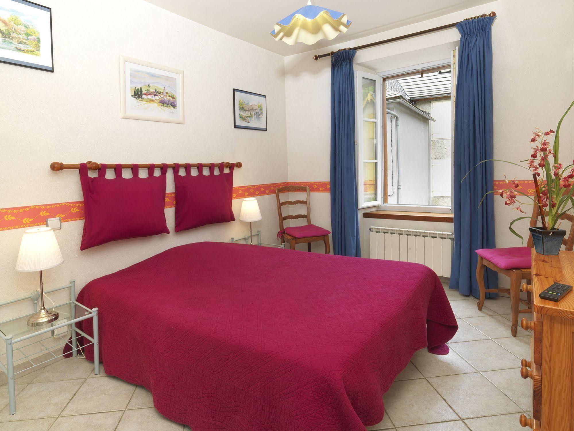 Auberge De L'Isard Saint-Denis  Dış mekan fotoğraf